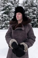 Полушубок из натуральной овчины — иллюстрация к теме «дублёнки из романовской овчины»