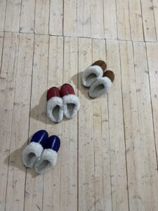 тапочки из овчины домашние, разные цвета